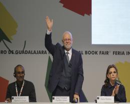 La FIL Guadalajara inicia con un llamado a cuidar a los libros y los espacios de fomento a la lectura