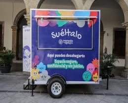 Cuando la universidad escucha: UdeG presenta “Suéltalo”, la unidad móvil de salud mental