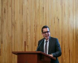 José Manuel Jurado Parres, director de la Preparatoria 5, es nombrado Maestro Emérito de la UdeG