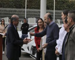 Entregan 14 nuevos vehículos para comunidades de Prepas UDG