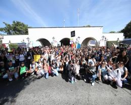 Más de mil integrantes de la Preparatoria 4 piden respeto a la autonomía universitaria