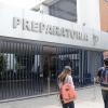 Comparten alumnos de la Preparatoria 5 contenido cultural a través de su proyecto de Cine Literario  