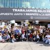 Comunidad de la Preparatoria 11 llevan botiquín al gobernador para estabilizar su estado de ánimo