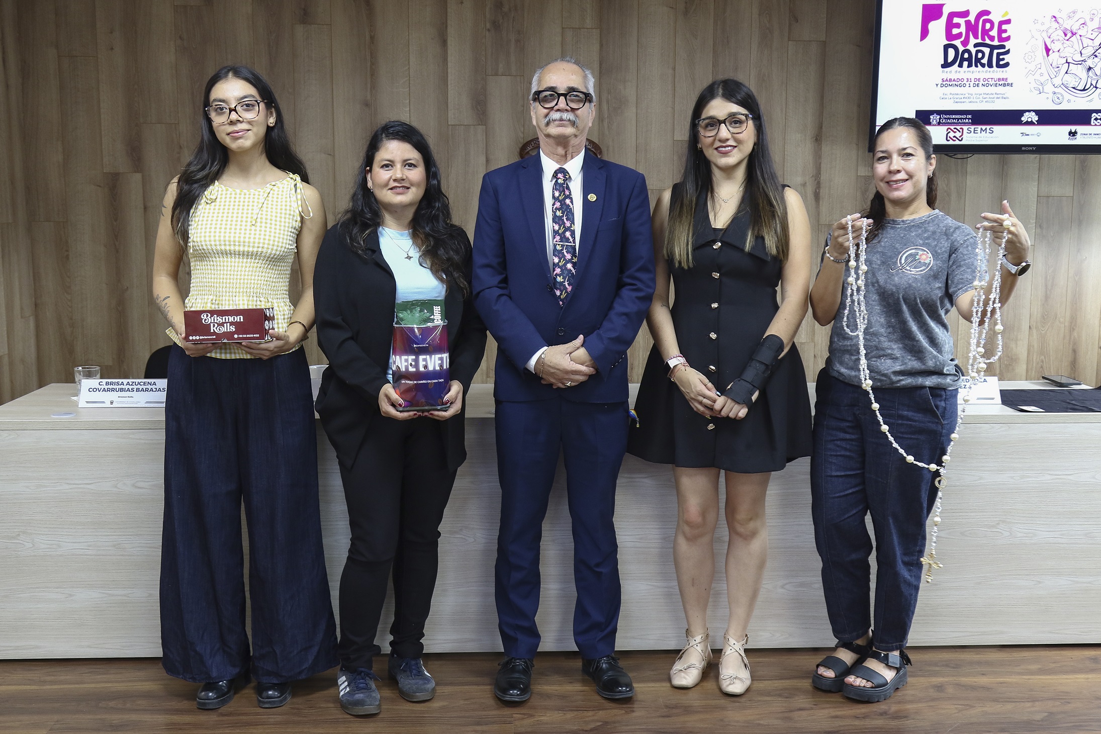 Invita la Escuela Politécnica “Ing. Jorge Matute Remus” a participar en su festival de emprendimiento Enredarte 2026